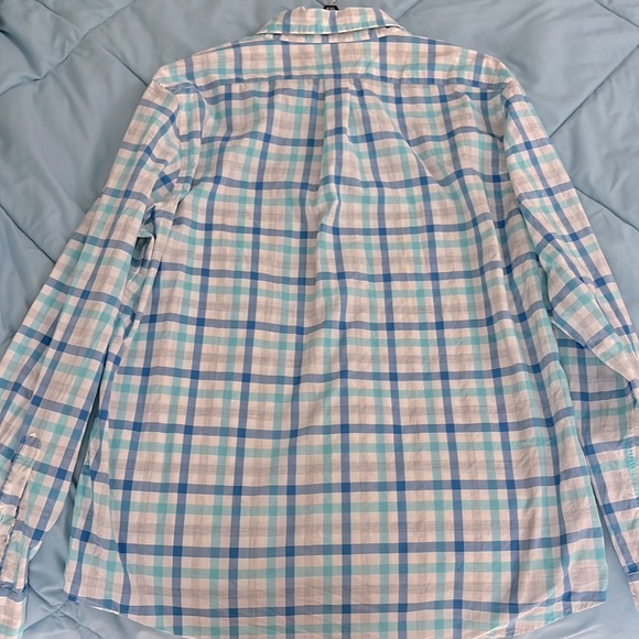 Vineyard Vines Men’s Button Down - Picture 6 of 8